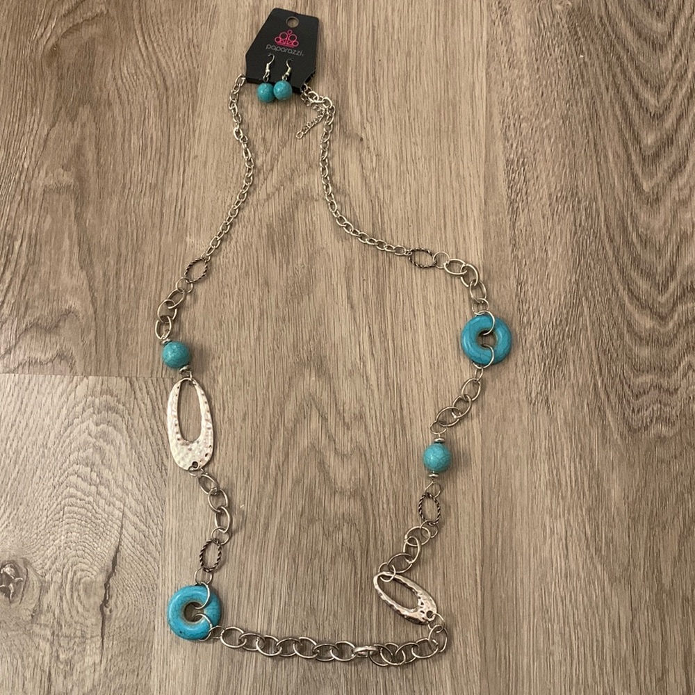 Paparazzi Teal Blue Necklace & Earrings
